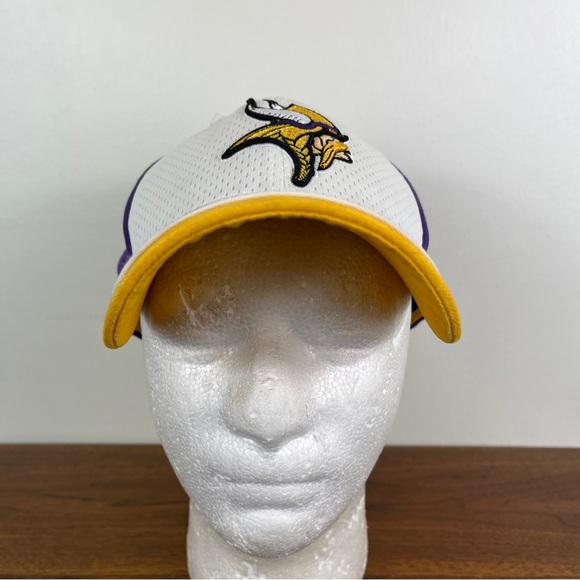 Minnesota Vikings Hat Strapback NFL Reebok  On Field Equipment Dad Hat NFL - Picture 4 of 14
